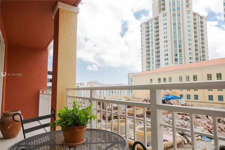 Toscano #716S image #12