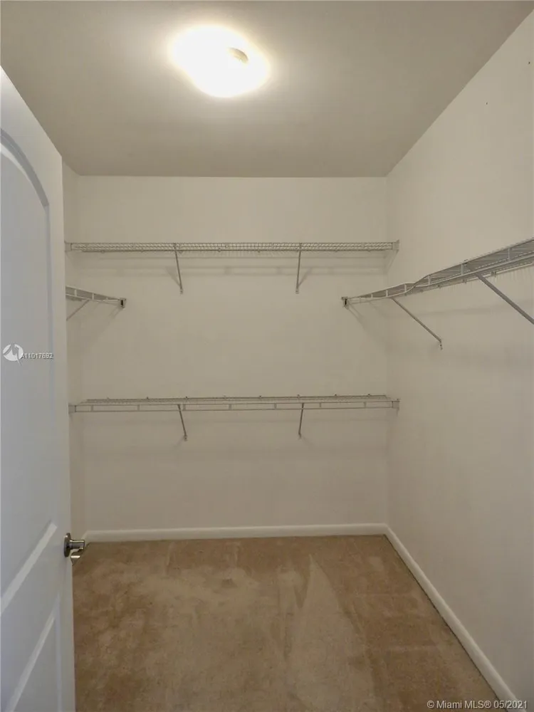 Toscano #716S image #15