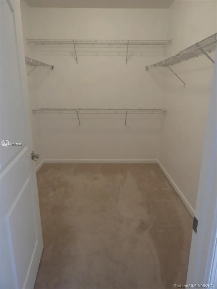 Toscano #716S image #19