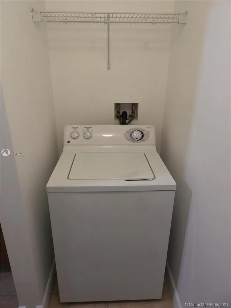 Toscano #716S image #7