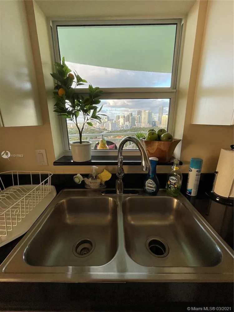 Metropolitan at Brickell #2302 image #14