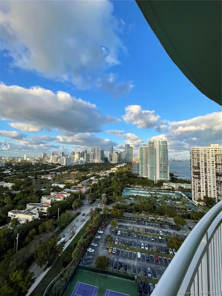 Metropolitan at Brickell #2302 image #8