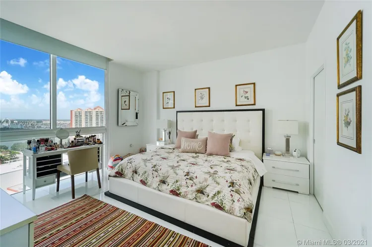 St. Tropez Sunny Isles Beach #3-TS3 image #10