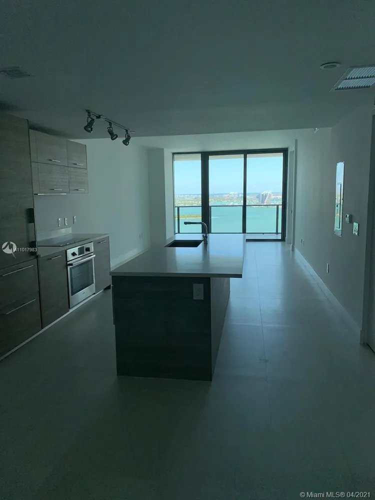 Paraiso Bay #3002 image #18