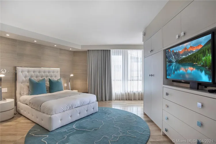 Bal Harbour 101 #1003 image #7