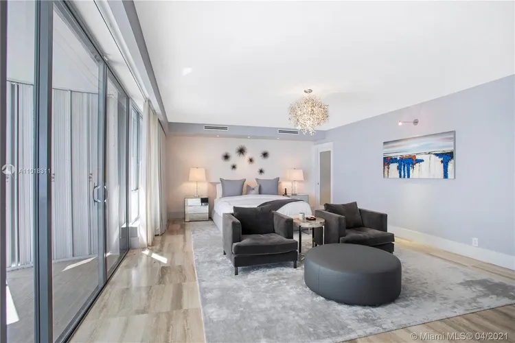 Bal Harbour 101 #1003 image #9