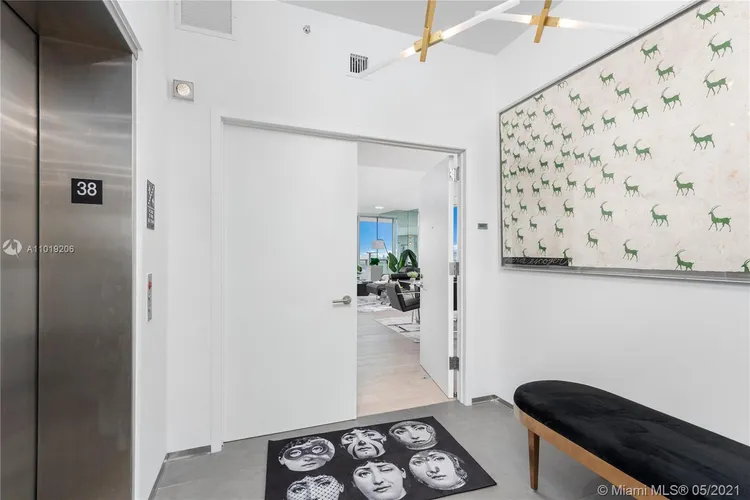 Paramount Bay #PH3807 image #18