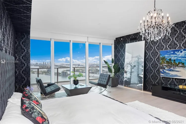 Paramount Bay #PH3807 image #27