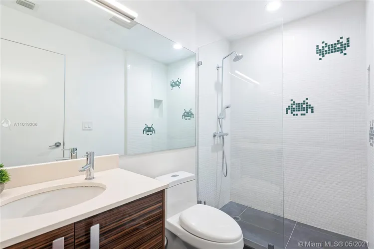 Paramount Bay #PH3807 image #42