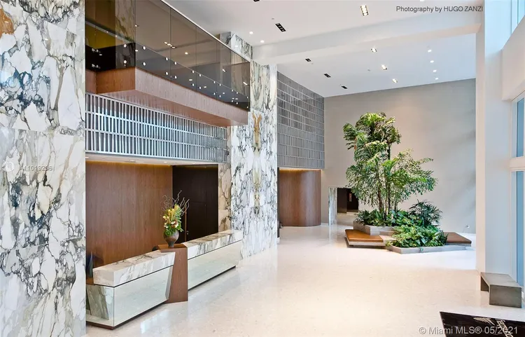 Paramount Bay #PH3807 image #7