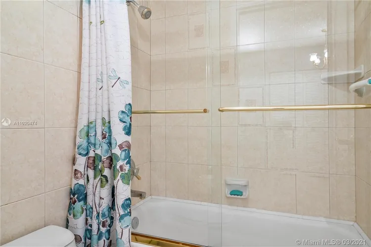 Four Winds #411 image #26