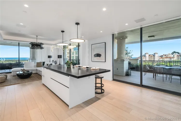 Palazzo Della Luna #6885 image #19