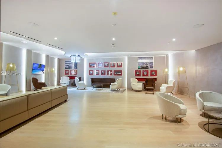 Brickell Flatiron #UPH6202 image #31