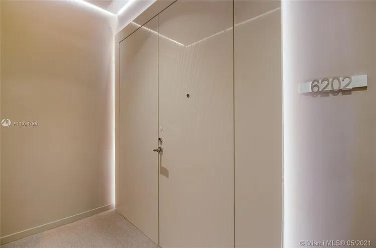 Brickell Flatiron #UPH6202 image #34