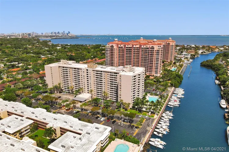 Gables Waterway Towers #423 image #44