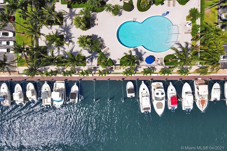 Gables Waterway Towers #423 image #51