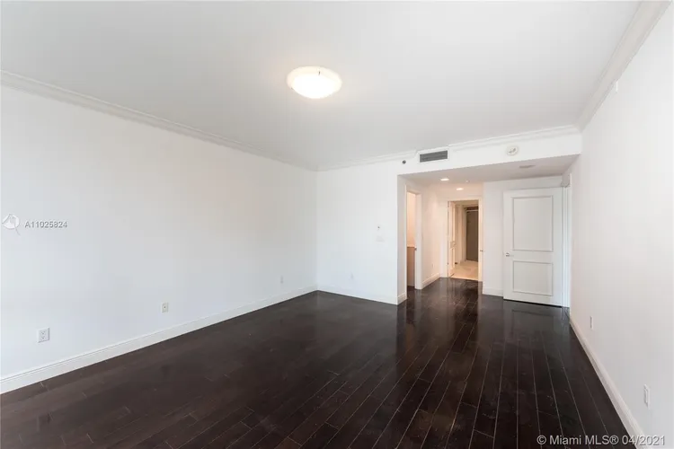 Ocean Club - Club Tower Three #303 image #10