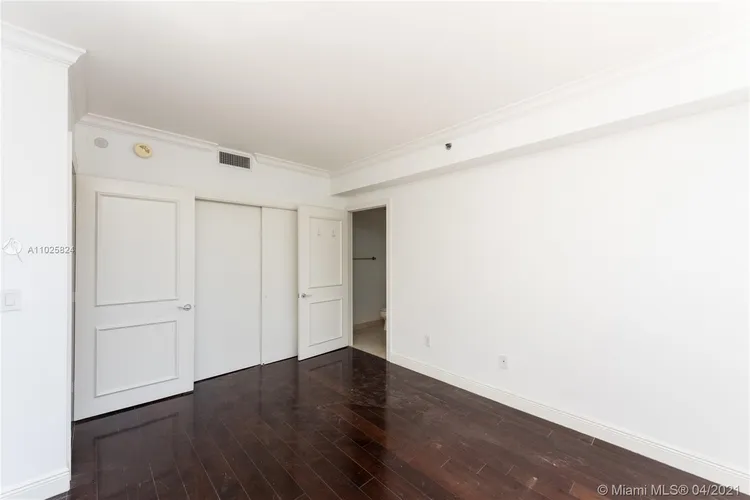 Ocean Club - Club Tower Three #303 image #16