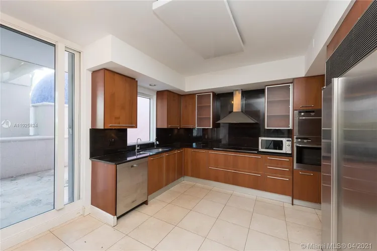 Ocean Club - Club Tower Three #303 image #19