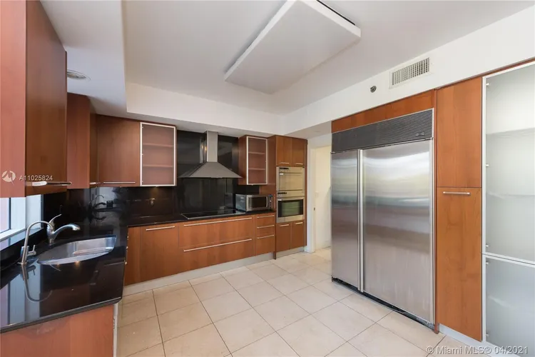 Ocean Club - Club Tower Three #303 image #21