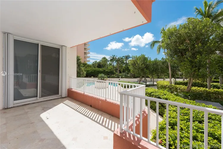 Ocean Club - Club Tower Three #303 image #27