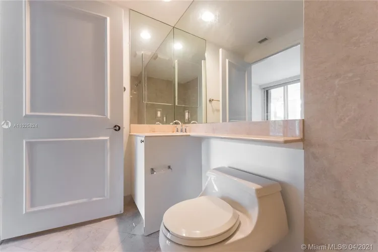 Ocean Club - Club Tower Three #303 image #6