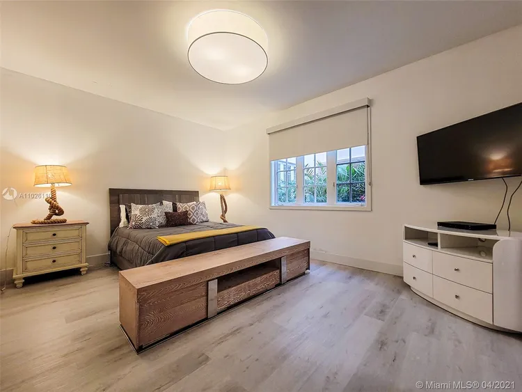 Seaside Village #19115 image #26