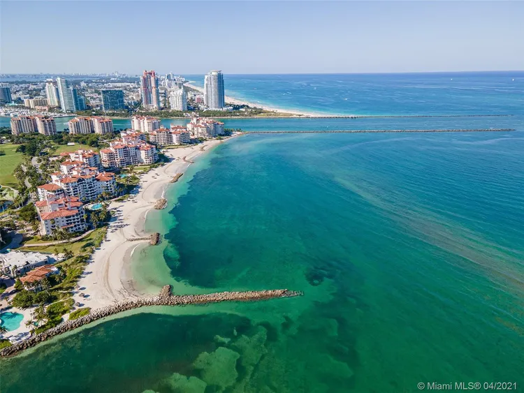 Seaside Village #19115 image #36