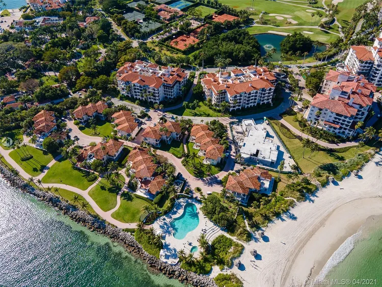 Seaside Village #19115 image #38