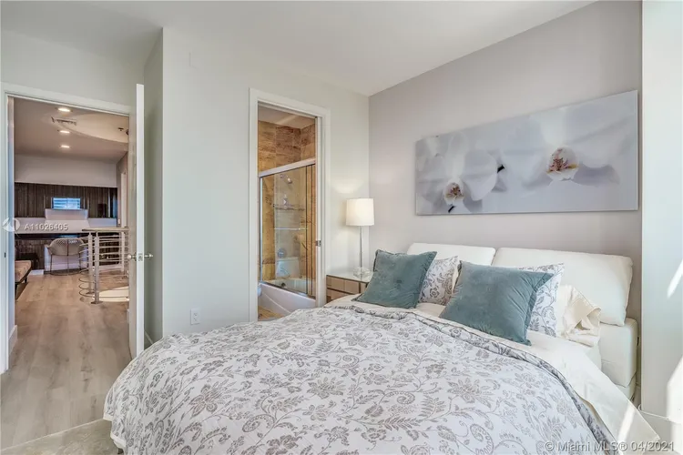 Mayfield AKA Hotel #3405 image #26