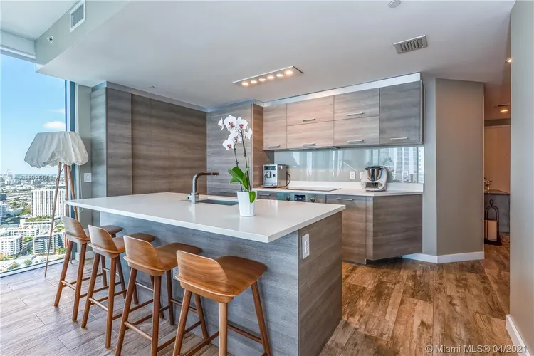 Paraiso Bay #4401 image #10