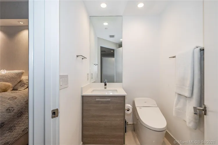 Paraiso Bay #4401 image #15