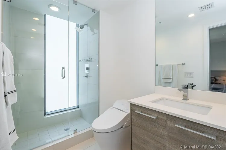 Paraiso Bay #4401 image #23