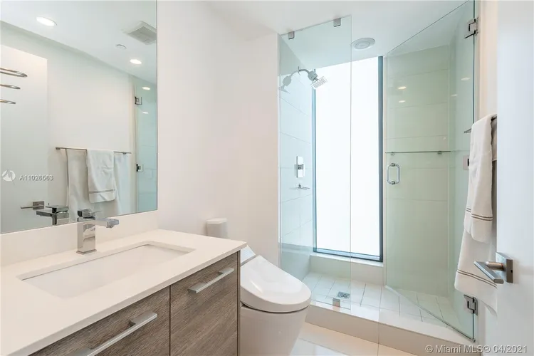 Paraiso Bay #4401 image #25