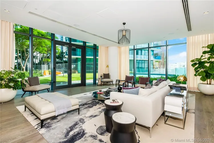 Paraiso Bay #4401 image #41