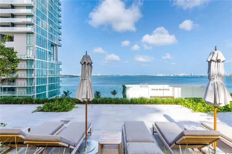 Paraiso Bay #4401 image #48