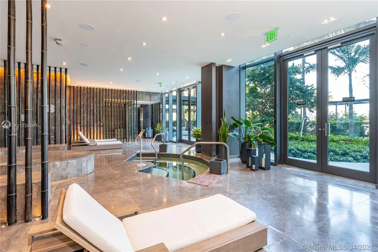 Paraiso Bay #4401 image #56