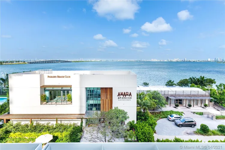 Paraiso Bay #4401 image #64