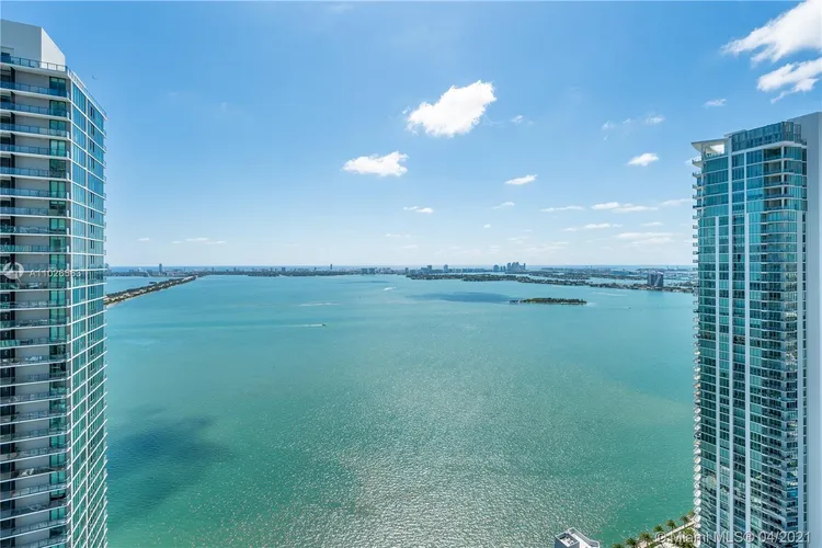 Paraiso Bay #4401 image #7