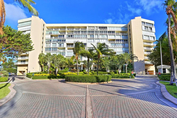 Mar Azul #5BS image #12