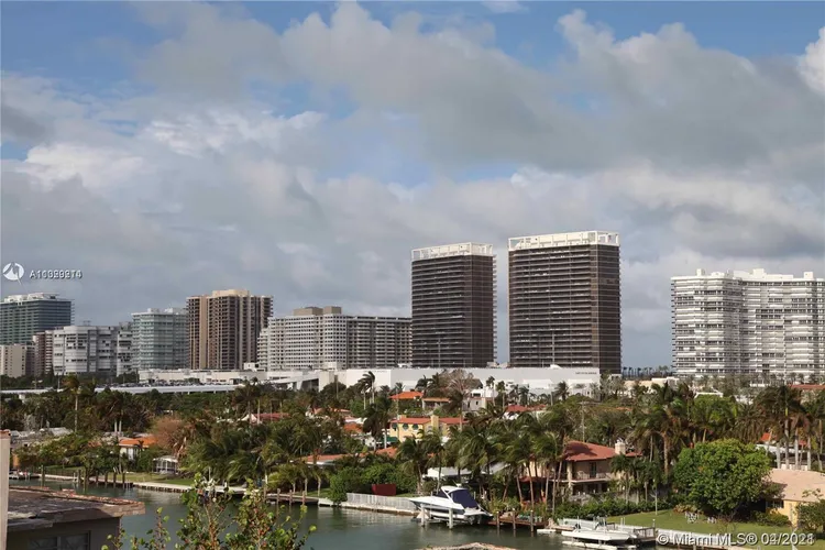 The Ivory #701 image #11