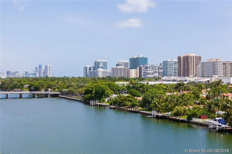 The Ivory #701 image #12