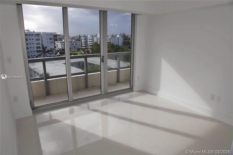 The Ivory #701 image #9