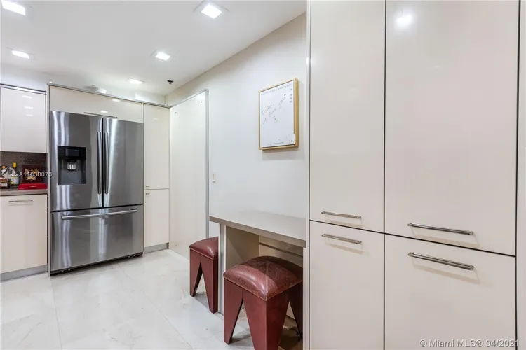 The Plaza of Bal Harbour #1011 image #12