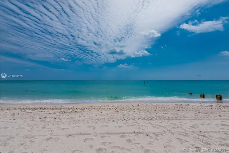 The Plaza of Bal Harbour #1011 image #34