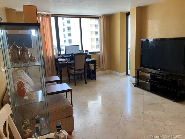 Brickell Key II #920 image #14