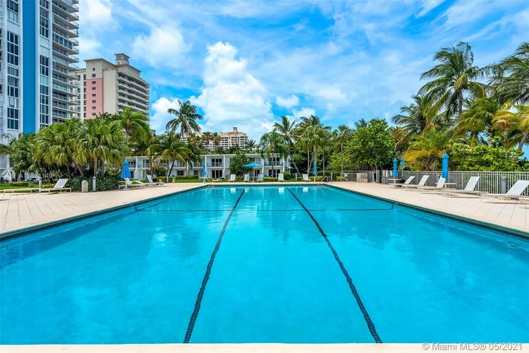 Casa del Mar #9A image #40