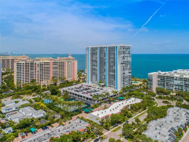 Casa del Mar #9A image #43