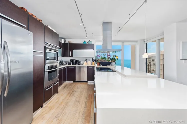 Casa del Mar #9A image #8