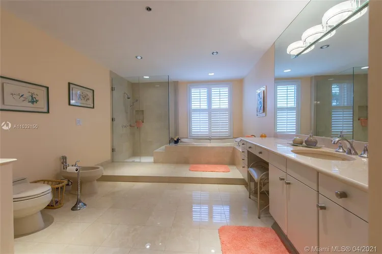 Venice Condo Deering Bay #132 image #15